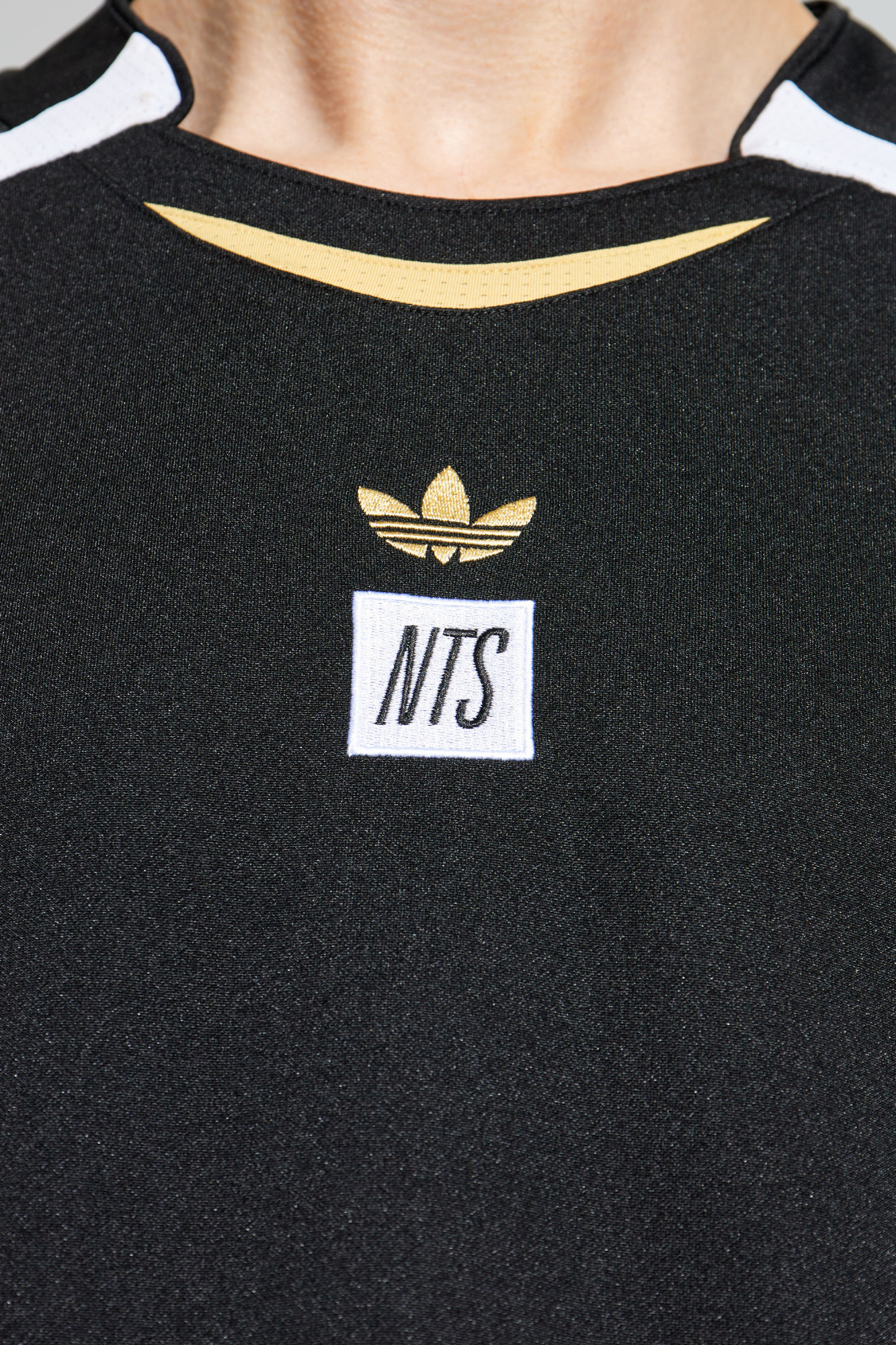 Calabasas adidas shirt deals